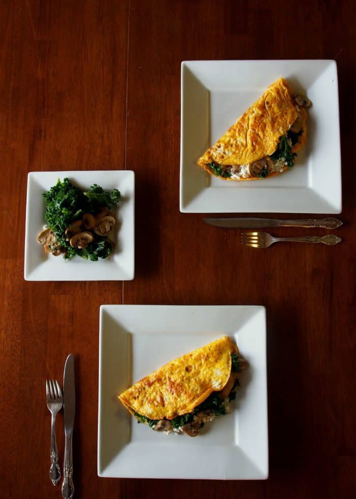 Omelette with Cottage Cheese, Kale and Mushrooms